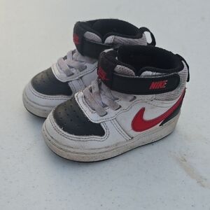 Nike Black and Red High-Top Sneakers